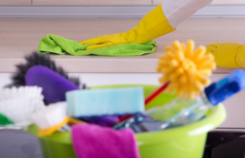 Sustainable carpet cleaning in Fulham with recycling and low-emission transport