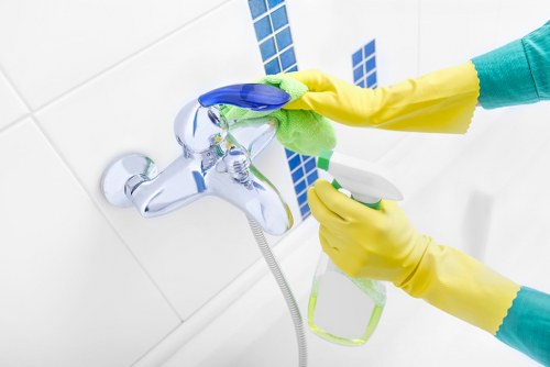 Eco-friendly deep cleaning in Fulham performed in a modern home