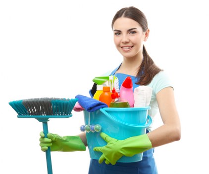 Work area safety measures during carpet cleaning